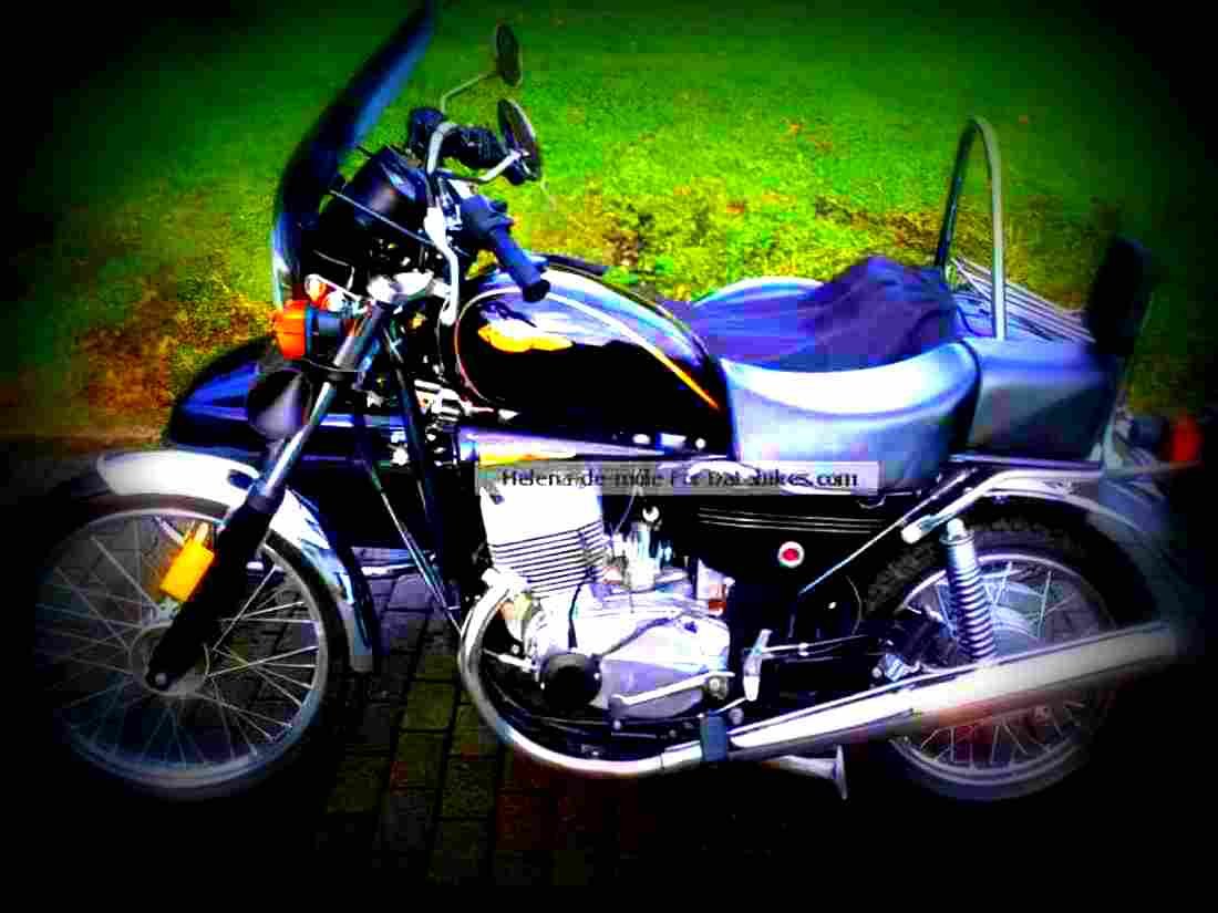 Jawa 350 Style 2001 4 motorbike A4 Photo Print