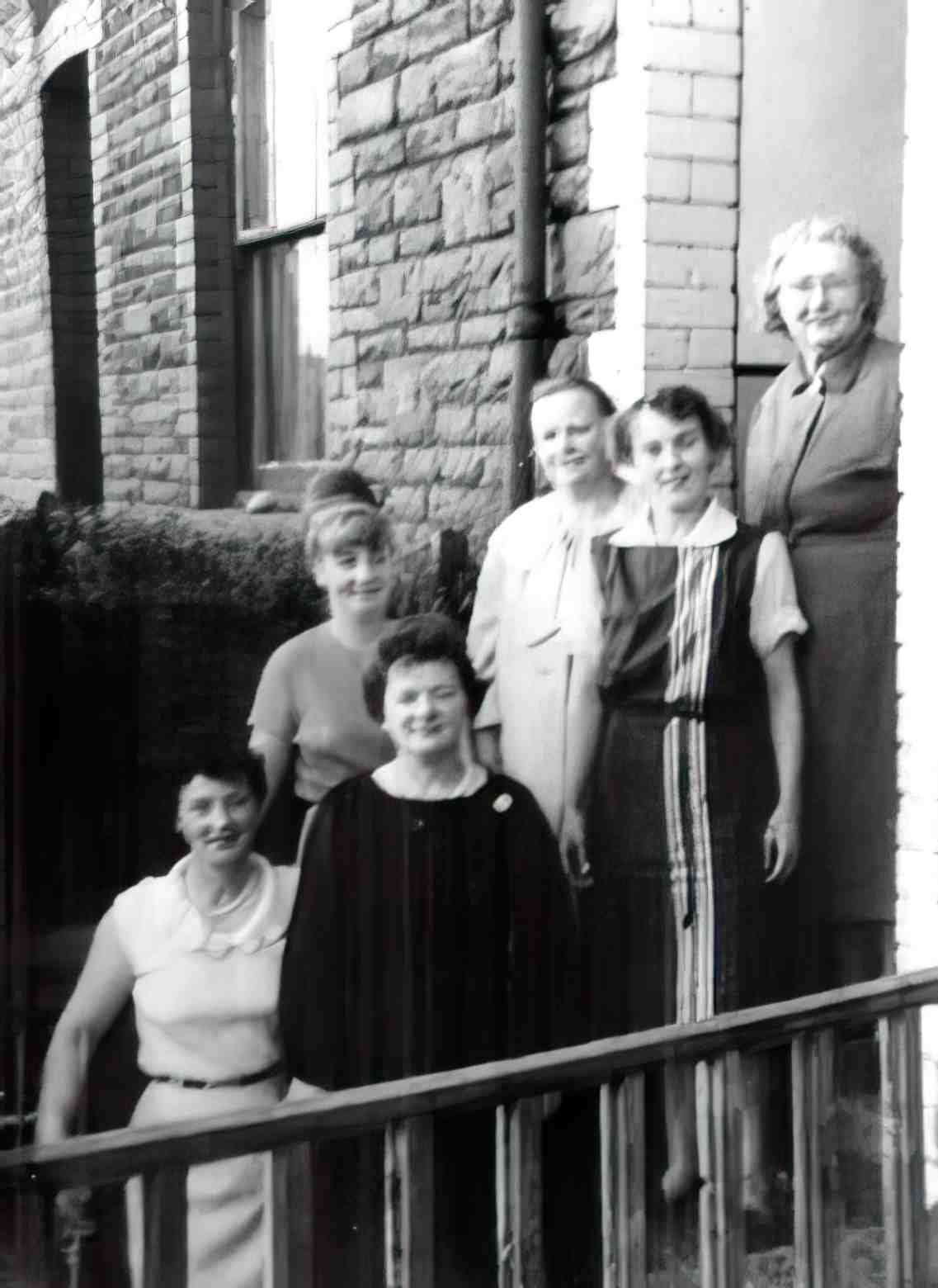 Jones Girls Vintage A4 Photo Print