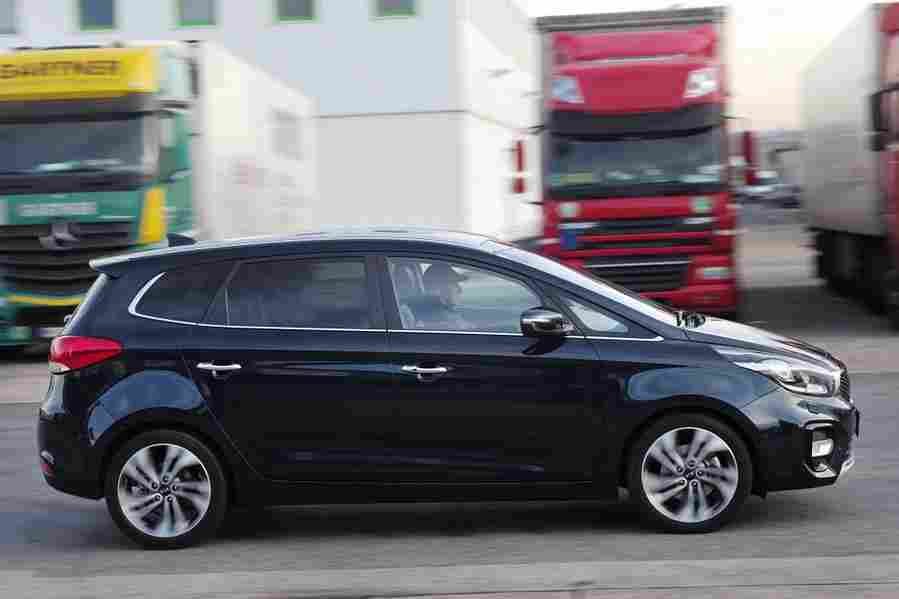 KIA Carens 6824 25 Car A4 Photo Print