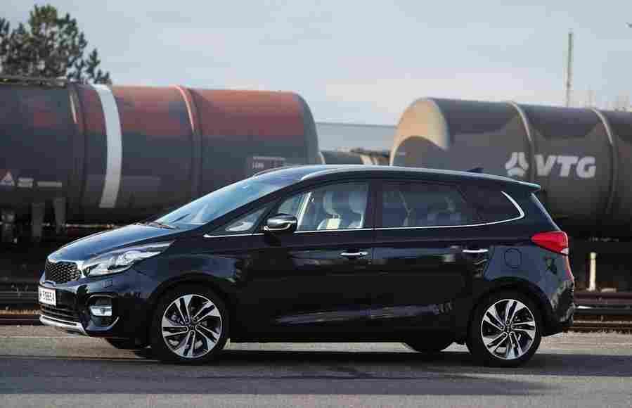 KIA Carens 6824 29 Car A4 Photo Print