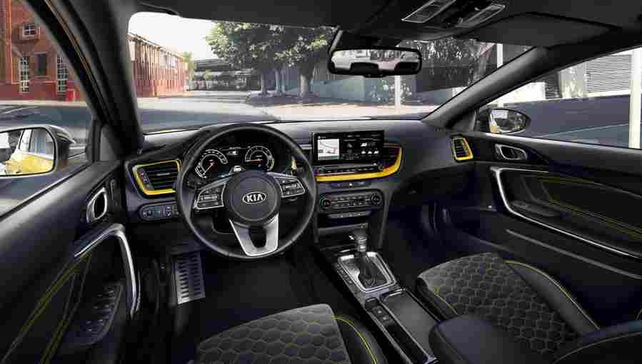 KIA XCeed 6610 1 Car A4 Photo Print