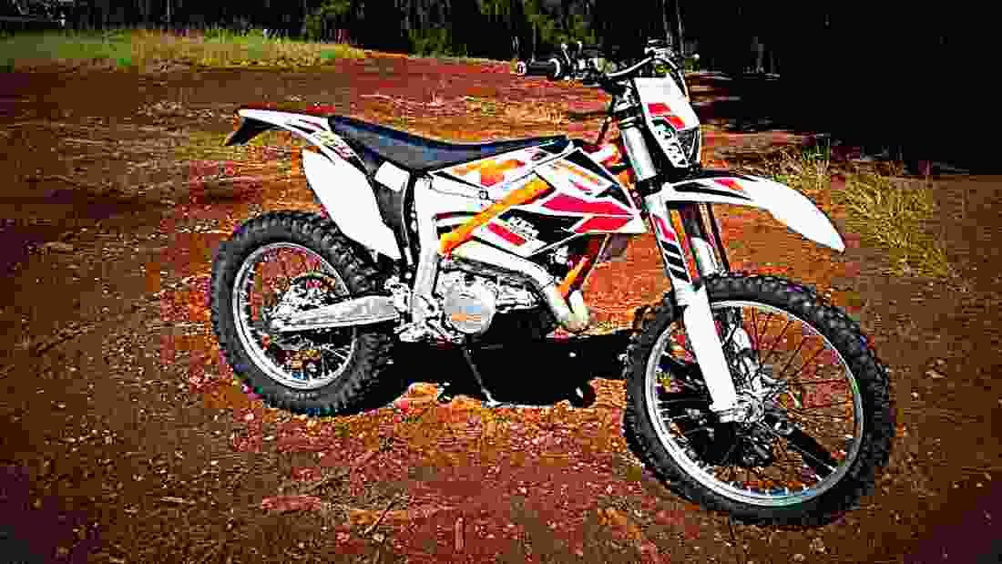 KTM Freeride 250 R 2017 3 motorbike A4 Photo Print