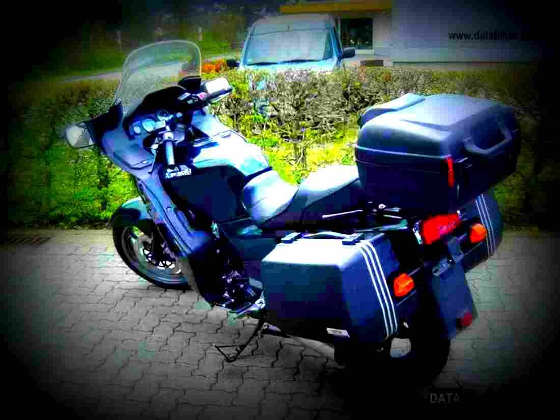 Kawasaki 1000 GTR 1990 2 motorbike A4 Photo Print