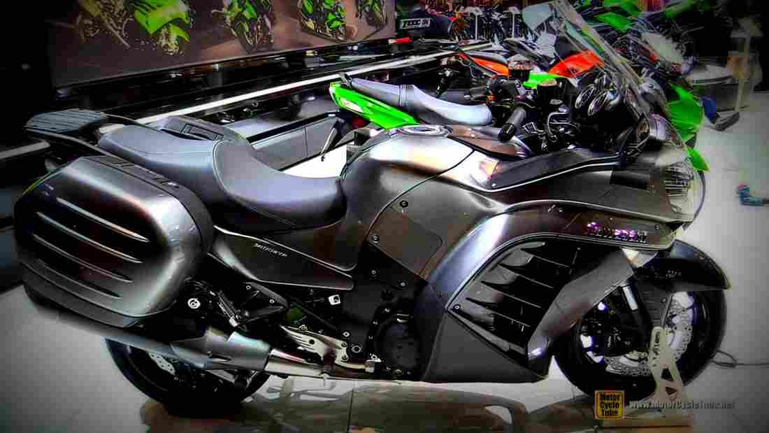 Kawasaki 1400 GTR 2017 2 motorbike A4 Photo Print
