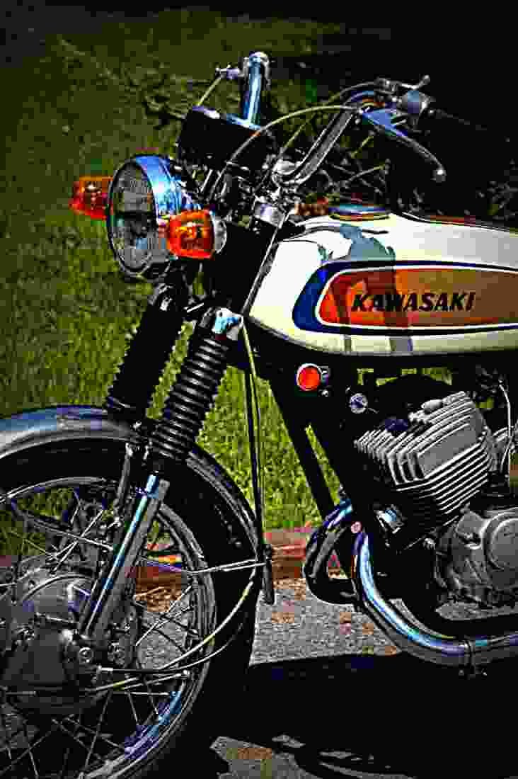 Kawasaki A7 Avenger 1971 2 motorbike A4 Photo Print