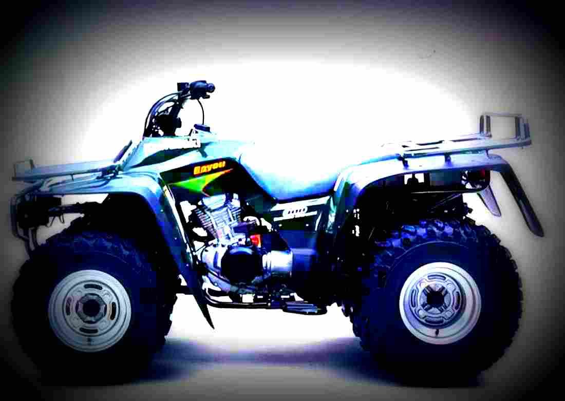 Kawasaki BAYOU 300 4x2 2000 3 motorbike A4 Photo Print