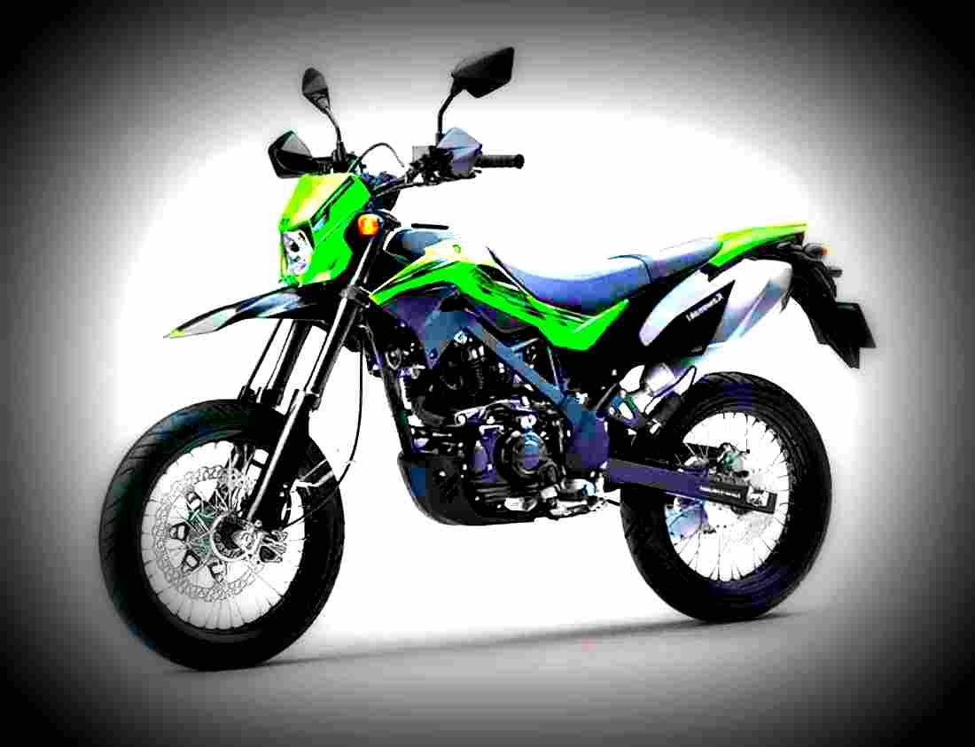Kawasaki D Tracker 2017 4 motorbike A4 Photo Print