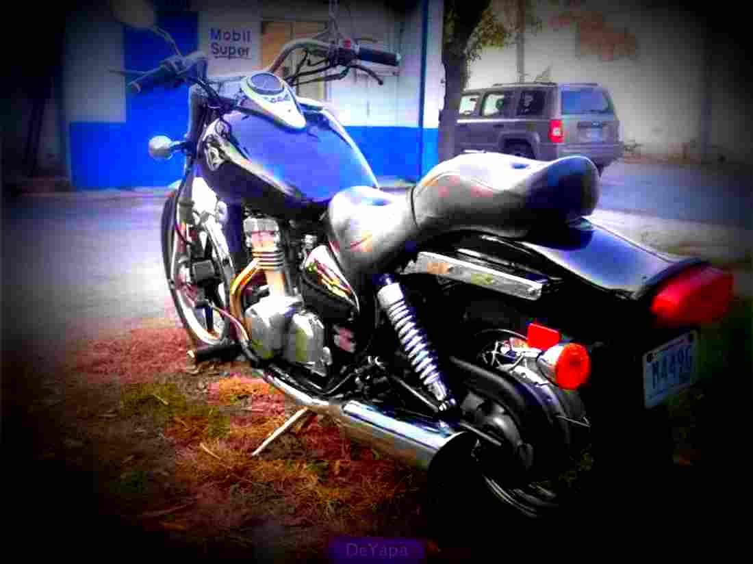 Kawasaki EN 500 Vulcan 2000 5 motorbike A4 Photo Print