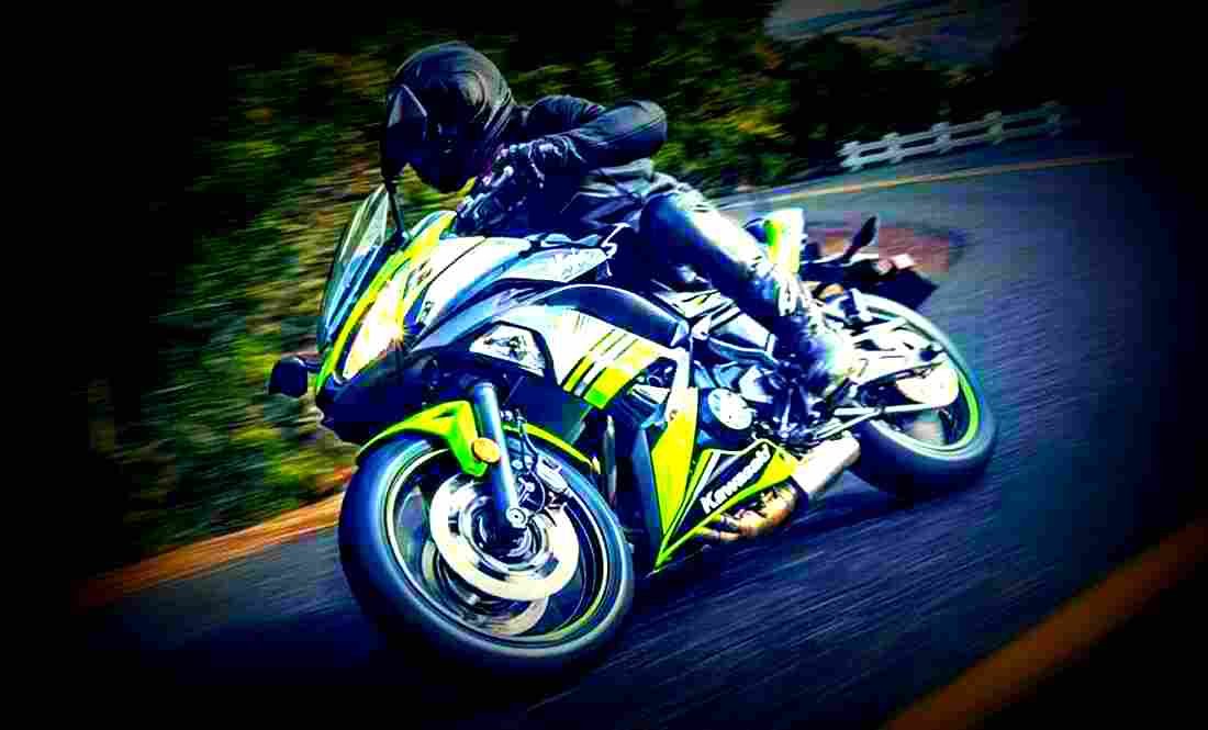 Kawasaki ER 6f 2017 1 motorbike A4 Photo Print