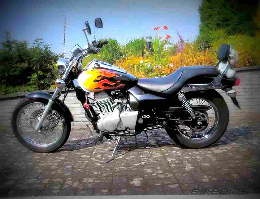 Kawasaki Eliminator 125 1999 3 motorbike A4 Photo Print