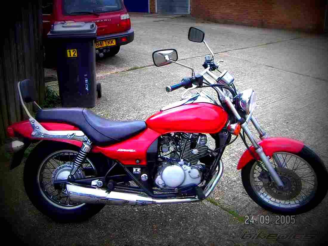 Kawasaki Eliminator 125 1999 4 motorbike A4 Photo Print