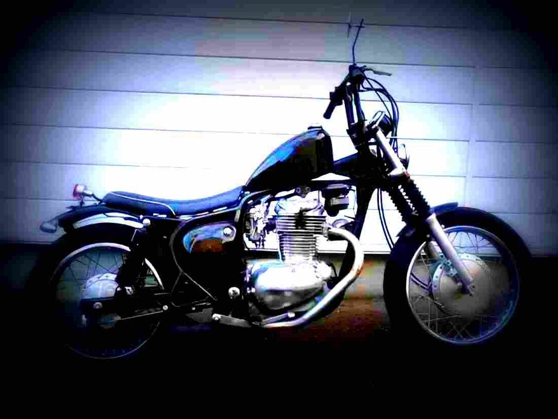 Kawasaki Estrella RS 1997 1 motorbike A4 Photo Print