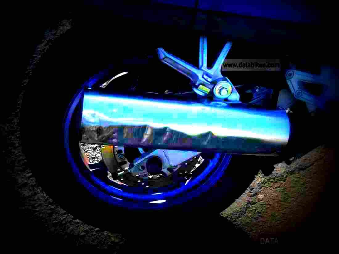 Kawasaki GPX 600 R 1999 2 motorbike A4 Photo Print