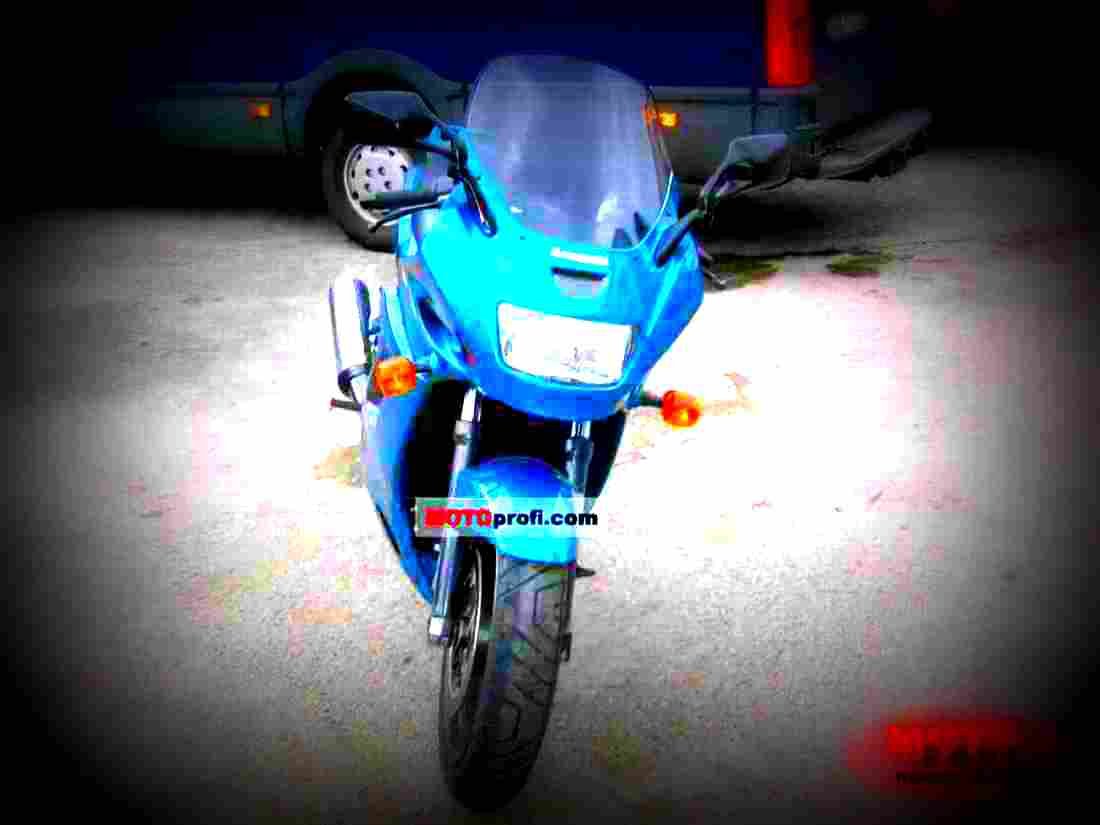 Kawasaki GPZ 1100 1997 3 motorbike A4 Photo Print