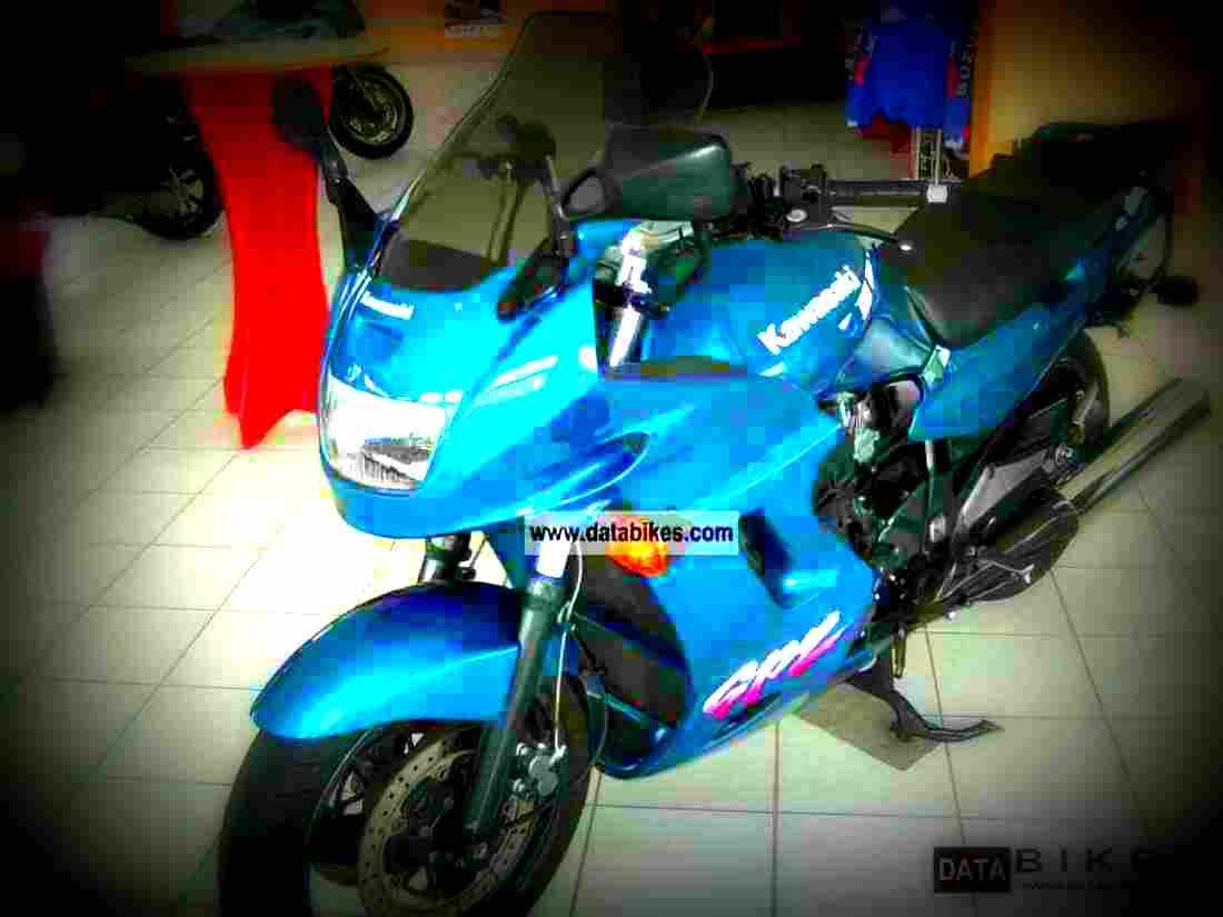 Kawasaki GPZ 1100 1997 5 motorbike A4 Photo Print