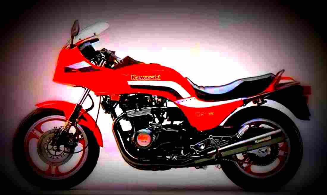 Kawasaki GPZ 1100 (reduced effect) 1982 6 motorbike A4 Photo Print