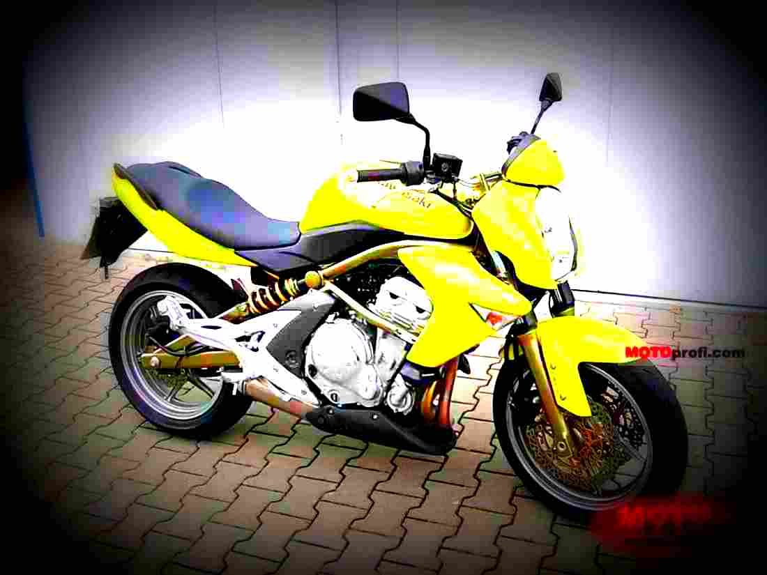 Kawasaki GPZ 1100 (reduced effect) 1985 4 motorbike A4 Photo Print