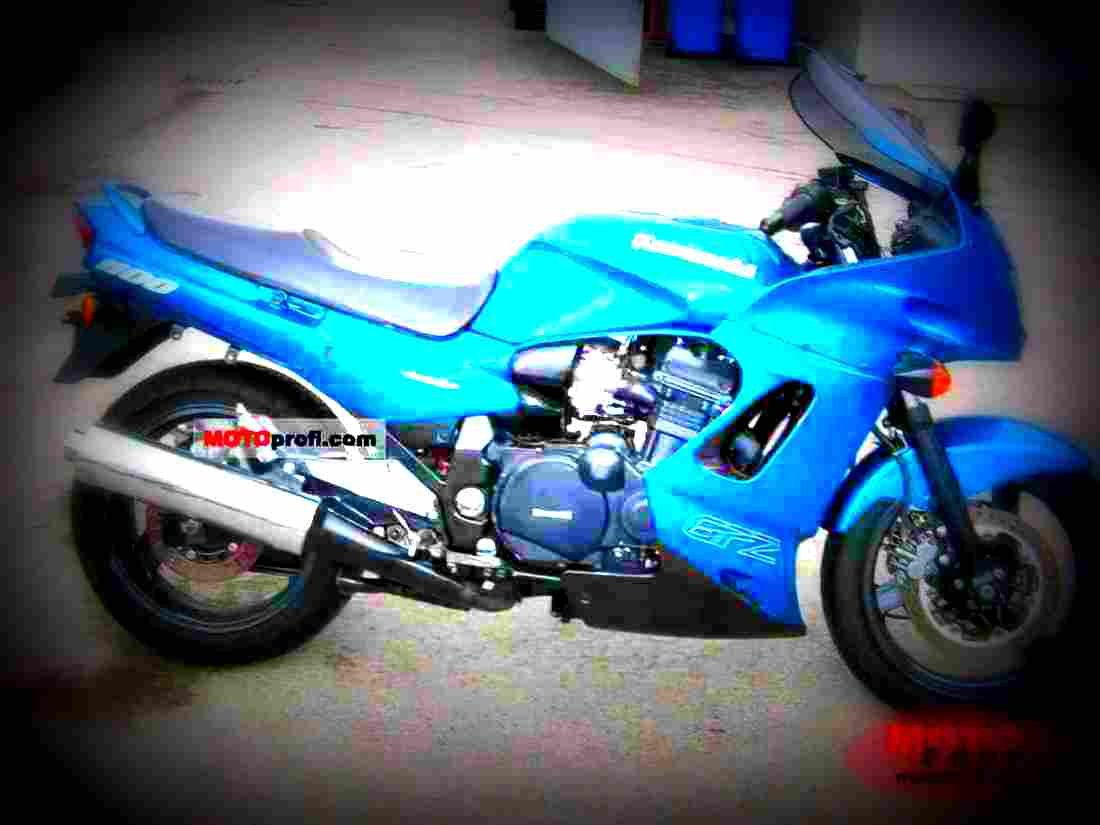 Kawasaki GPZ 1100 (reduced effect) 1986 1 motorbike A4 Photo Print