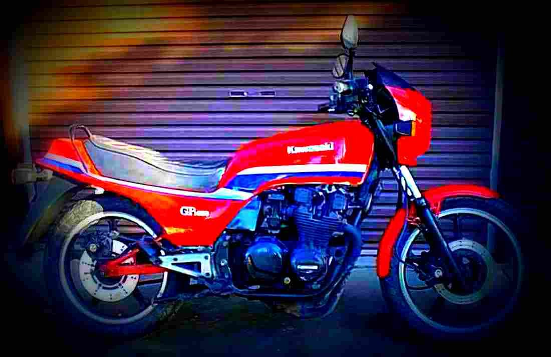 Kawasaki GPZ 550 1984 3 motorbike A4 Photo Print