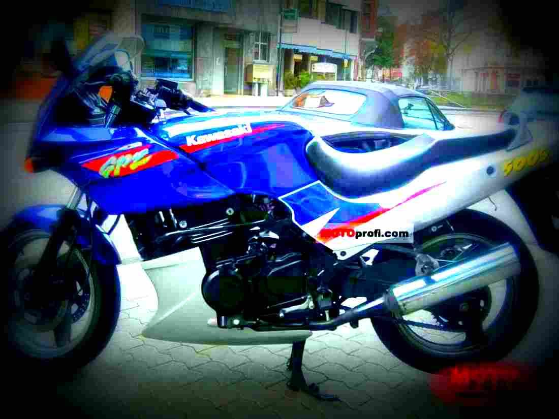 Kawasaki GPZ 550 (reduced effect) 1989 6 motorbike A4 Photo Print