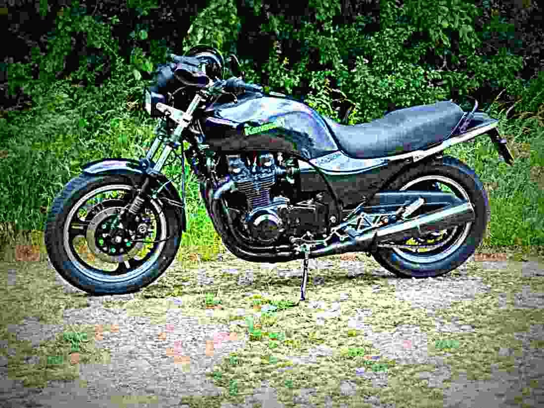Kawasaki GPZ 600 R 1987 5 motorbike A4 Photo Print