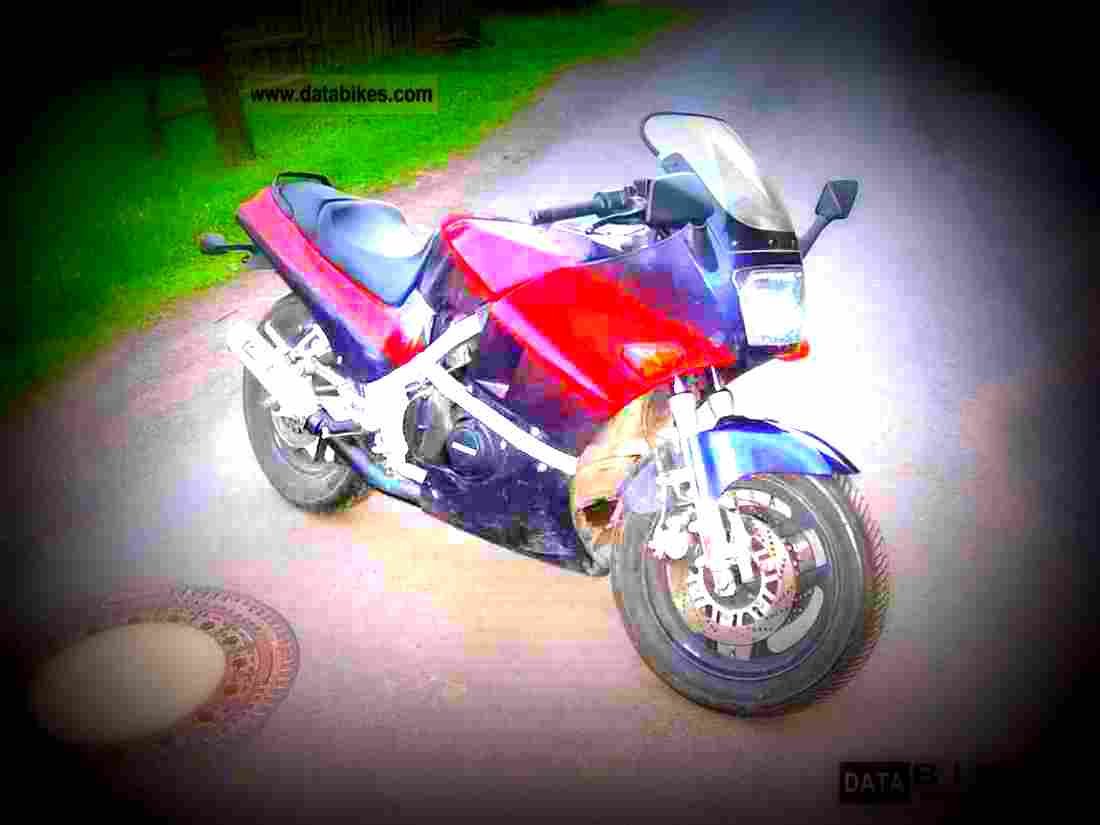 Kawasaki GPZ 600 R 1988 1 motorbike A4 Photo Print