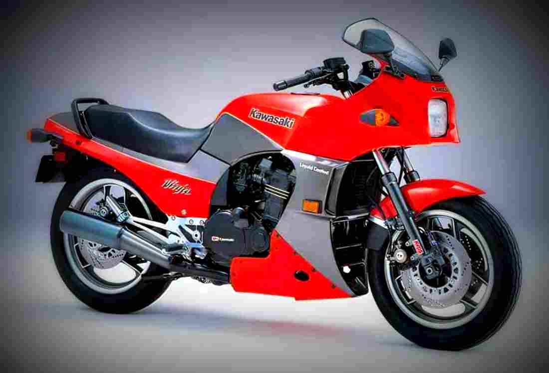 Kawasaki GPZ 900 R 1984 1 motorbike A4 Photo Print