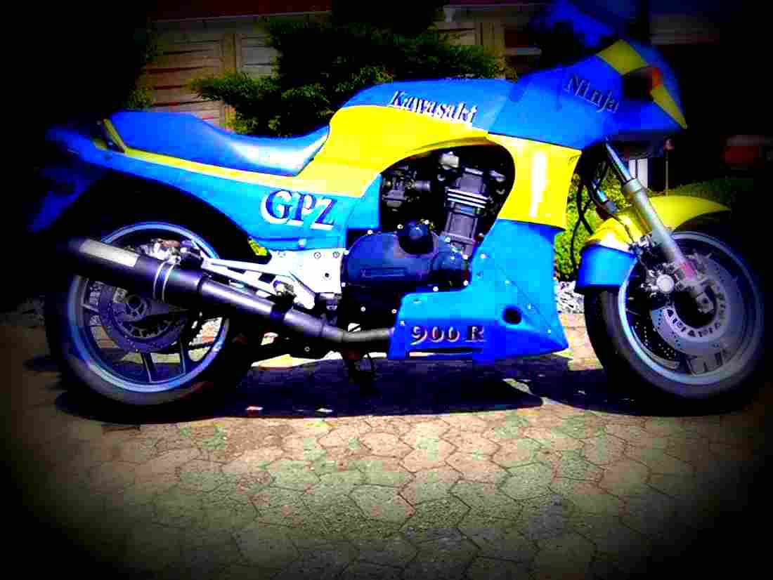 Kawasaki GPZ 900 R 1987 4 motorbike A4 Photo Print