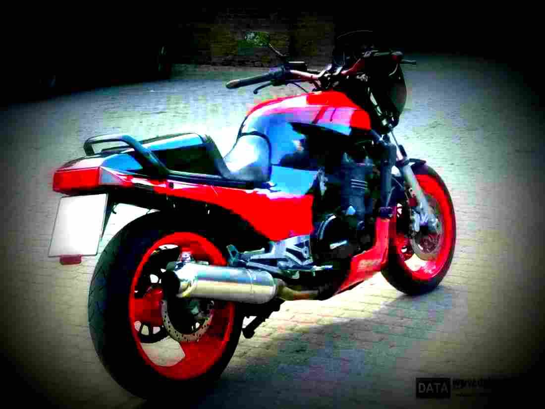 Kawasaki GPZ 900 R 1992 6 motorbike A4 Photo Print