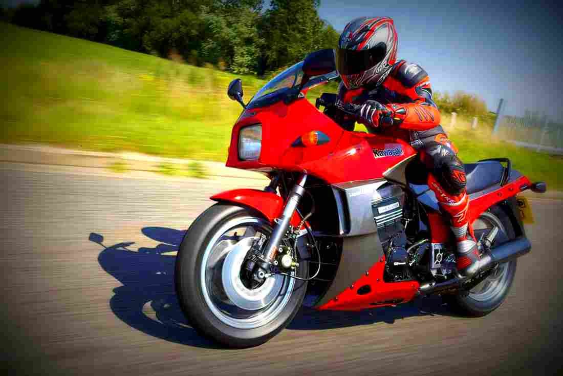 Kawasaki GPZ 900 R (reduced effect) 1991 1 motorbike A4 Photo Print