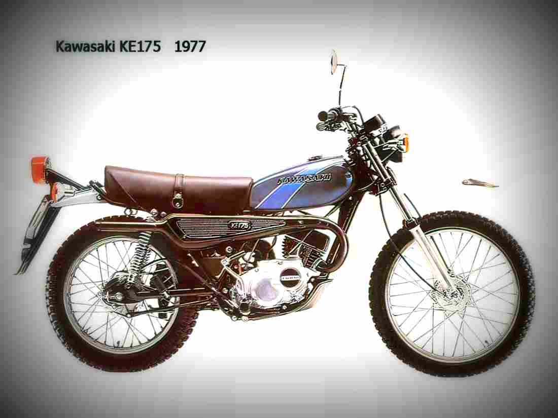 Kawasaki KE 175 1981 4 motorbike A4 Photo Print