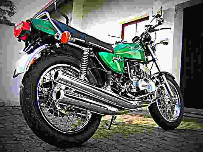 Kawasaki KH 125 1978 4 motorbike A4 Photo Print