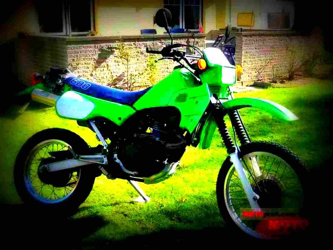 Kawasaki KLR 600 1984 3 motorbike A4 Photo Print
