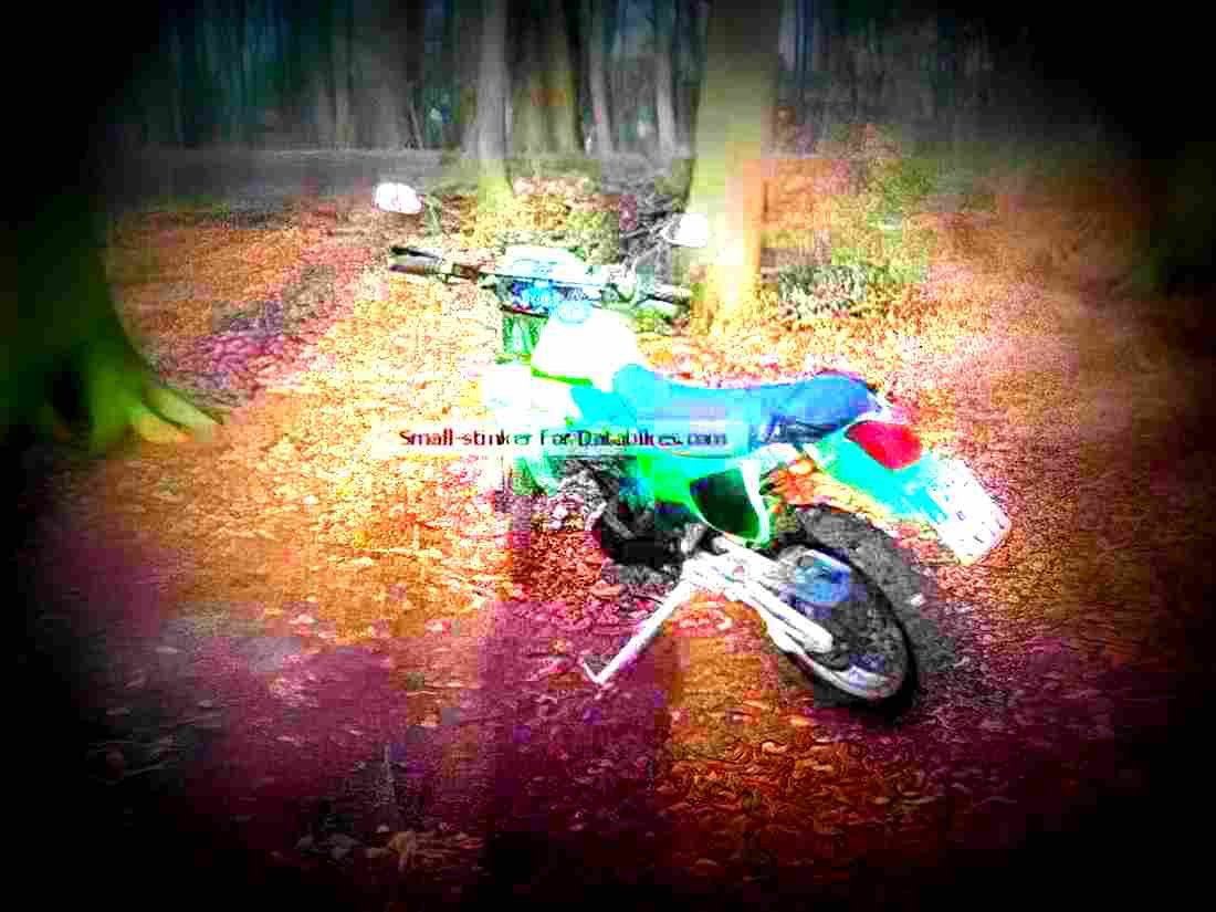 Kawasaki KLR 600 1984 5 motorbike A4 Photo Print