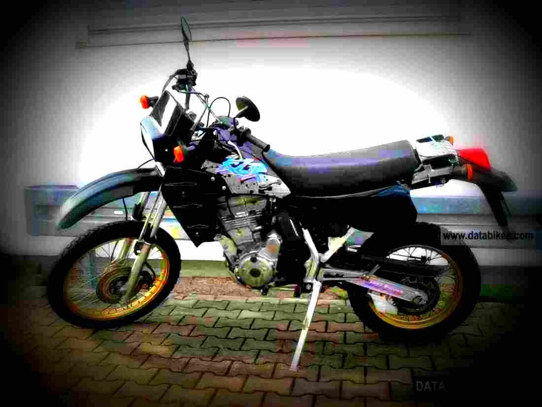 Kawasaki KLR 600 E 1985 4 motorbike A4 Photo Print