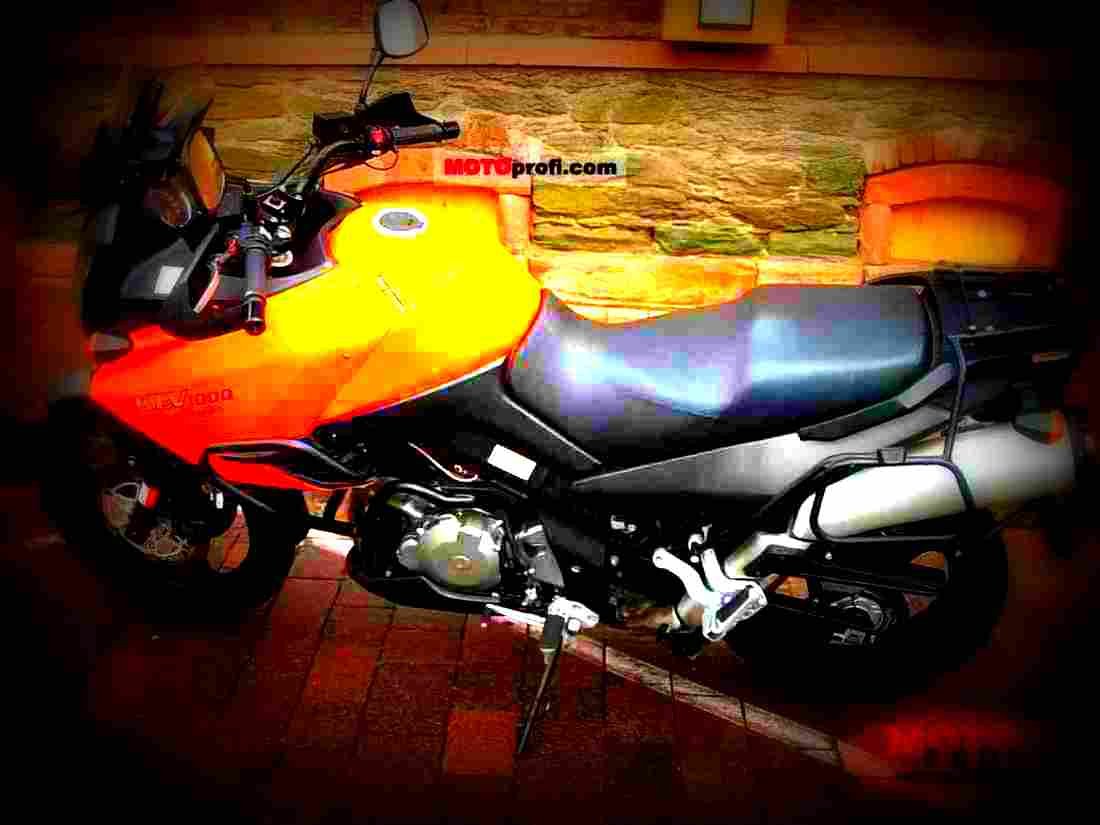 Kawasaki KLV 1000 2004 3 motorbike A4 Photo Print