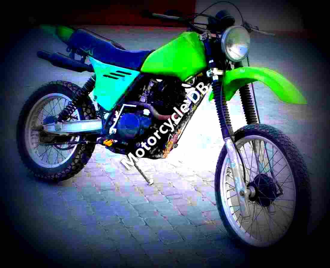 Kawasaki KLX 250 1983 3 motorbike A4 Photo Print