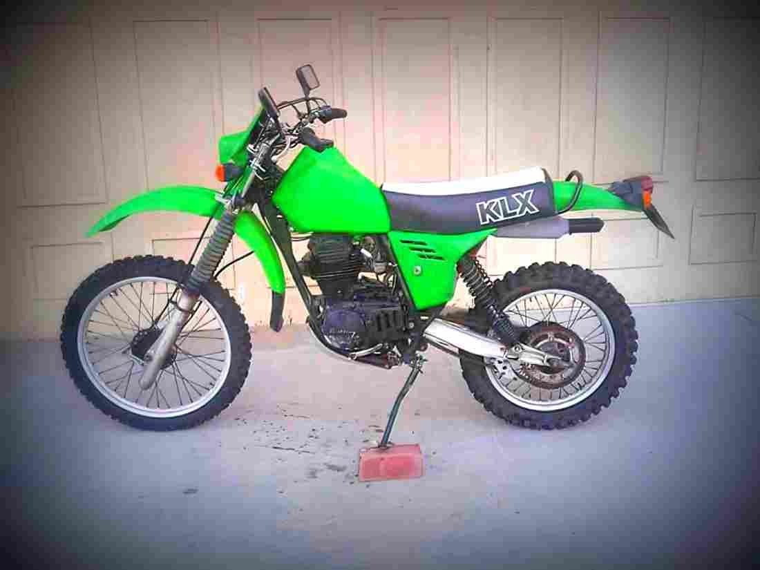 Kawasaki KLX 250 1983 4 motorbike A4 Photo Print