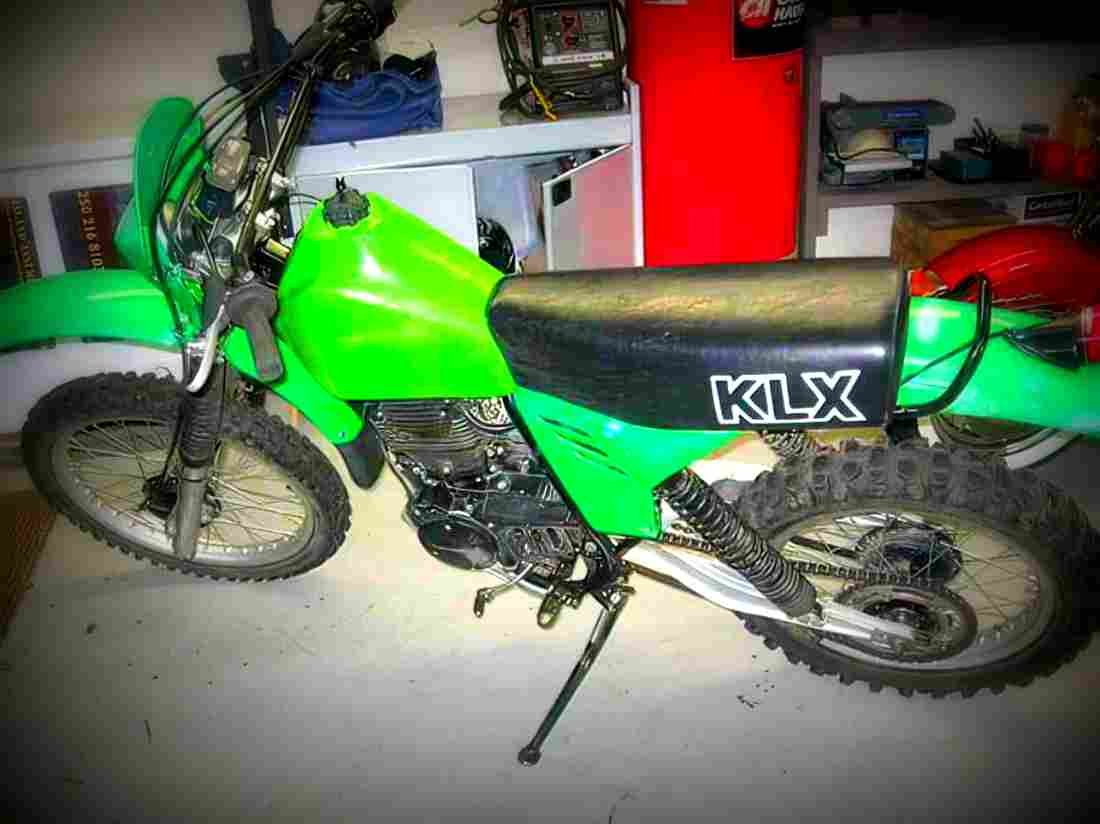 Kawasaki KLX 250 1983 5 motorbike A4 Photo Print