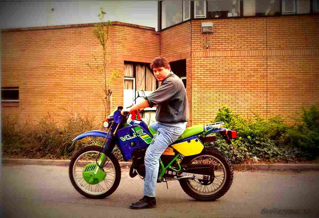 Kawasaki KMX 125 1988 2 motorbike A4 Photo Print