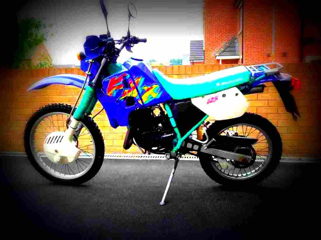 Kawasaki KMX 125 1998 2 motorbike A4 Photo Print