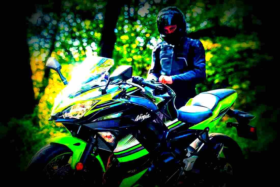 Kawasaki Ninja 650 KRT Edition 2017 1 motorbike A4 Photo Print