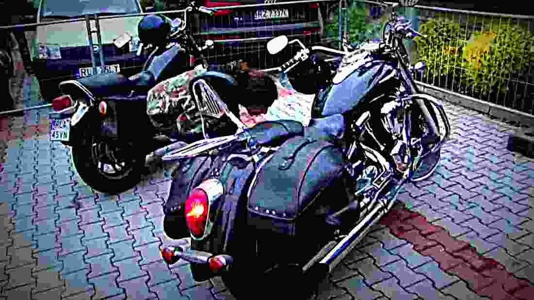 Kawasaki VN2000 Classic VN2000 Classic 1 motorbike A4 Photo Print