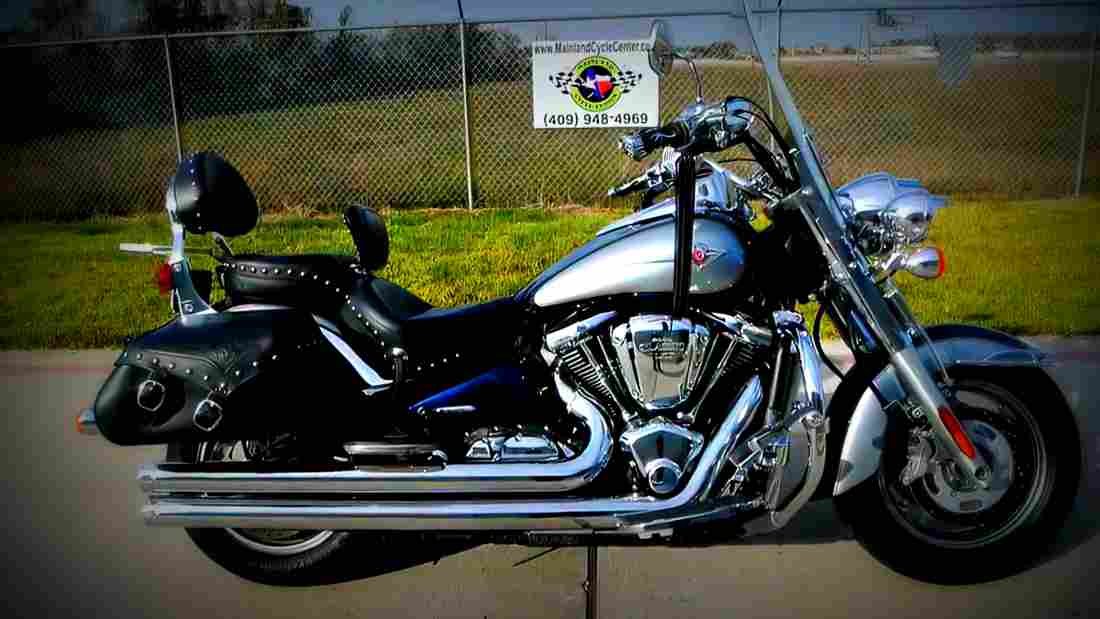 Kawasaki Vulcan 2000 Classic LT Vulcan 2000 Classic LT 3 motorbike A4 Photo Print