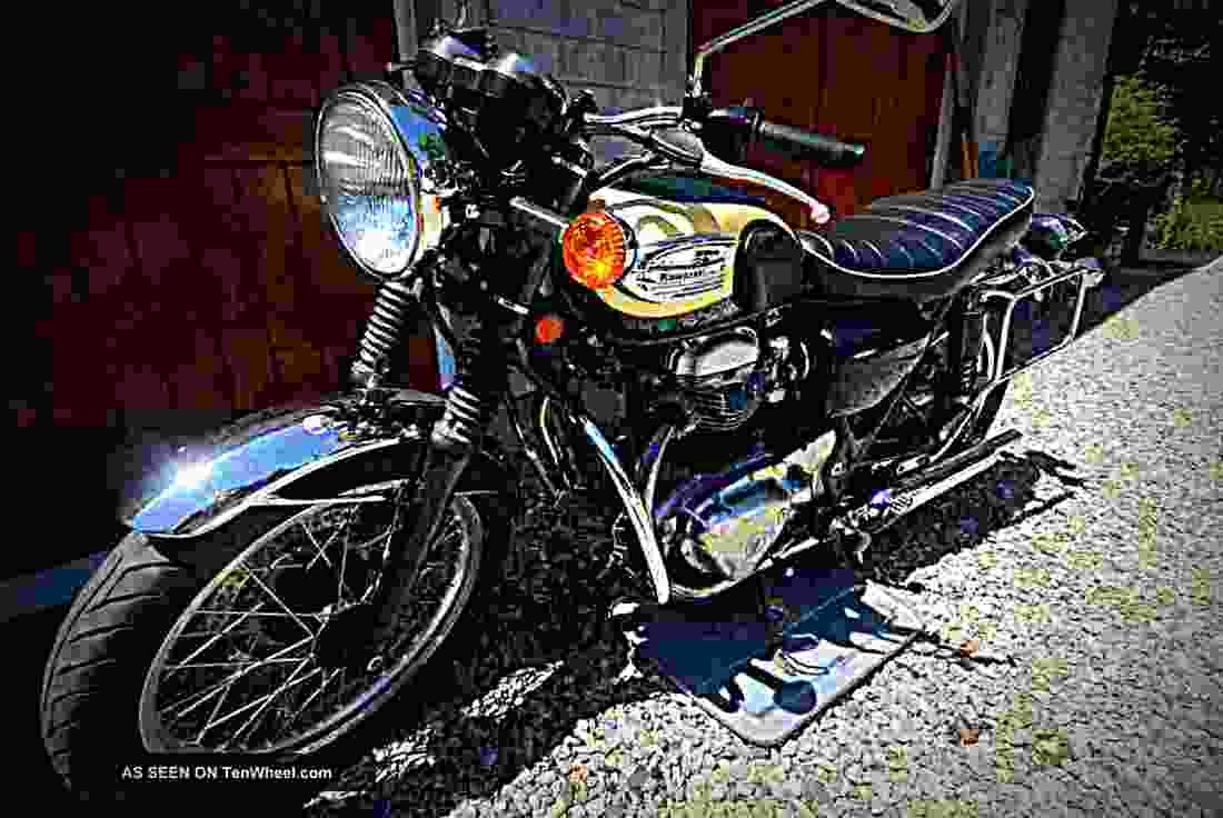 Kawasaki W 650 2001 5 motorbike A4 Photo Print