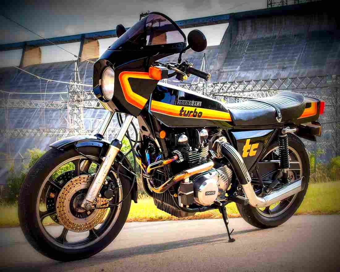 Kawasaki Z 1000 1978 4 motorbike A4 Photo Print