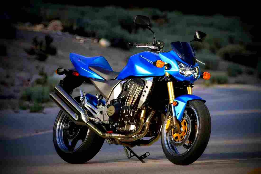 Kawasaki Z 1000 2009 3 motorbike A4 Photo Print