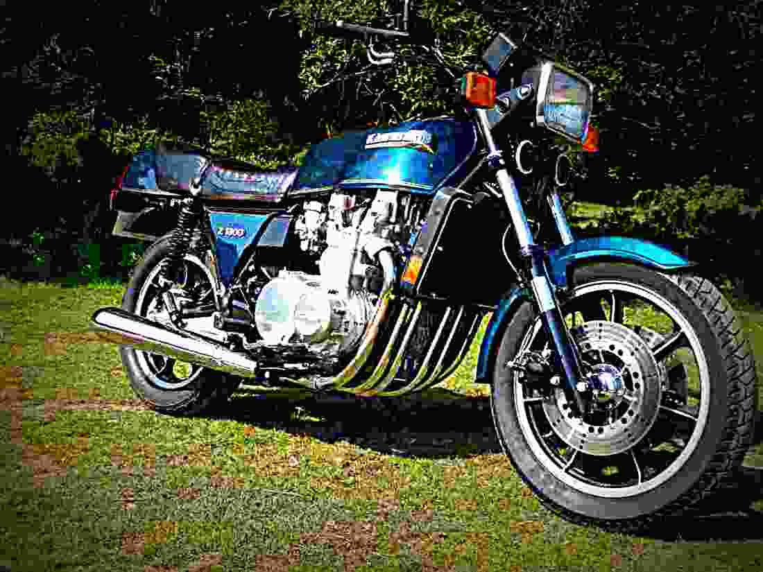 Kawasaki Z 1300 1979 4 motorbike A4 Photo Print