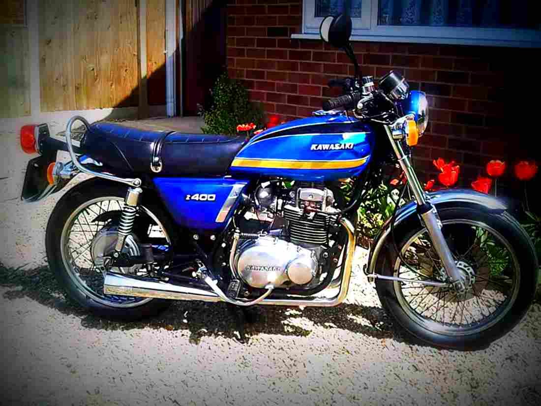 Kawasaki Z 400 1976 2 motorbike A4 Photo Print