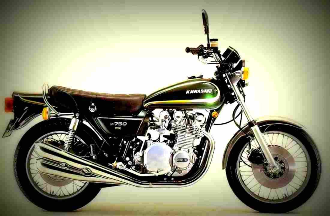 Kawasaki Z 750 1979 4 motorbike A4 Photo Print